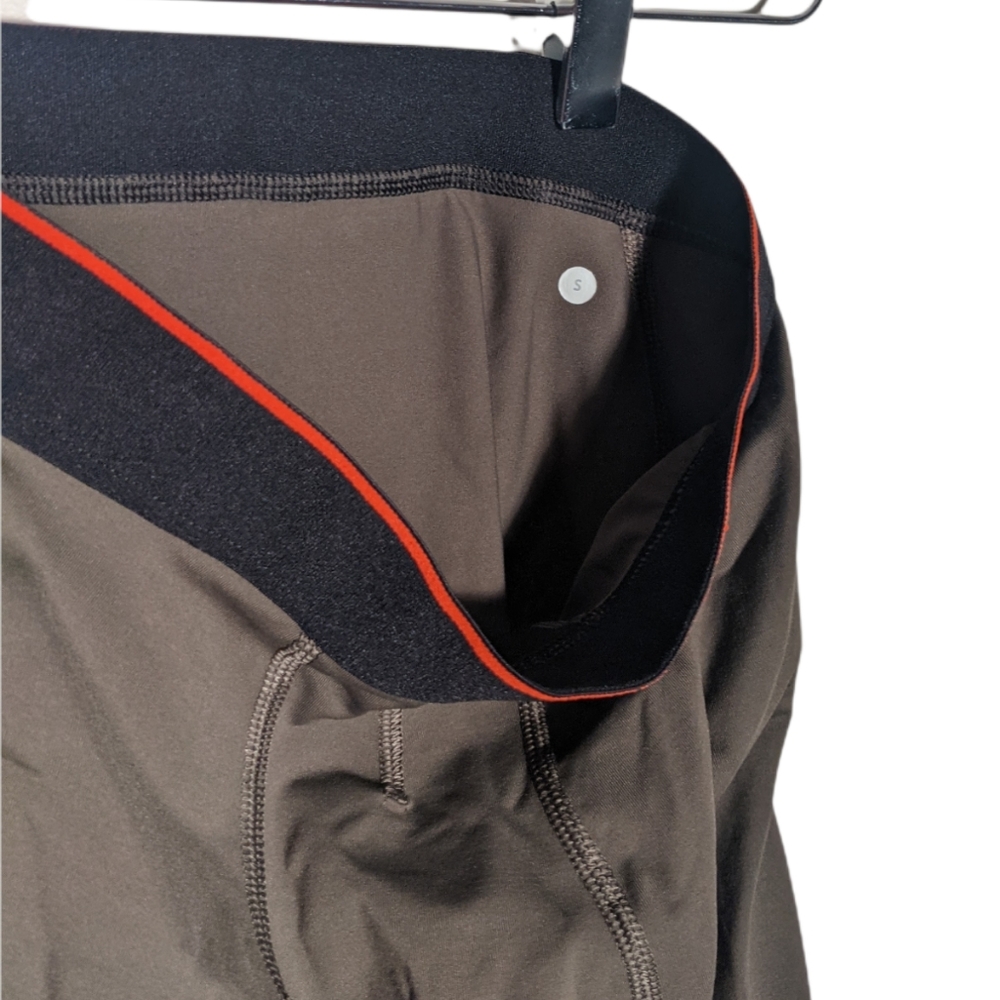 Lululemon Lock Em Down Trunks View 2